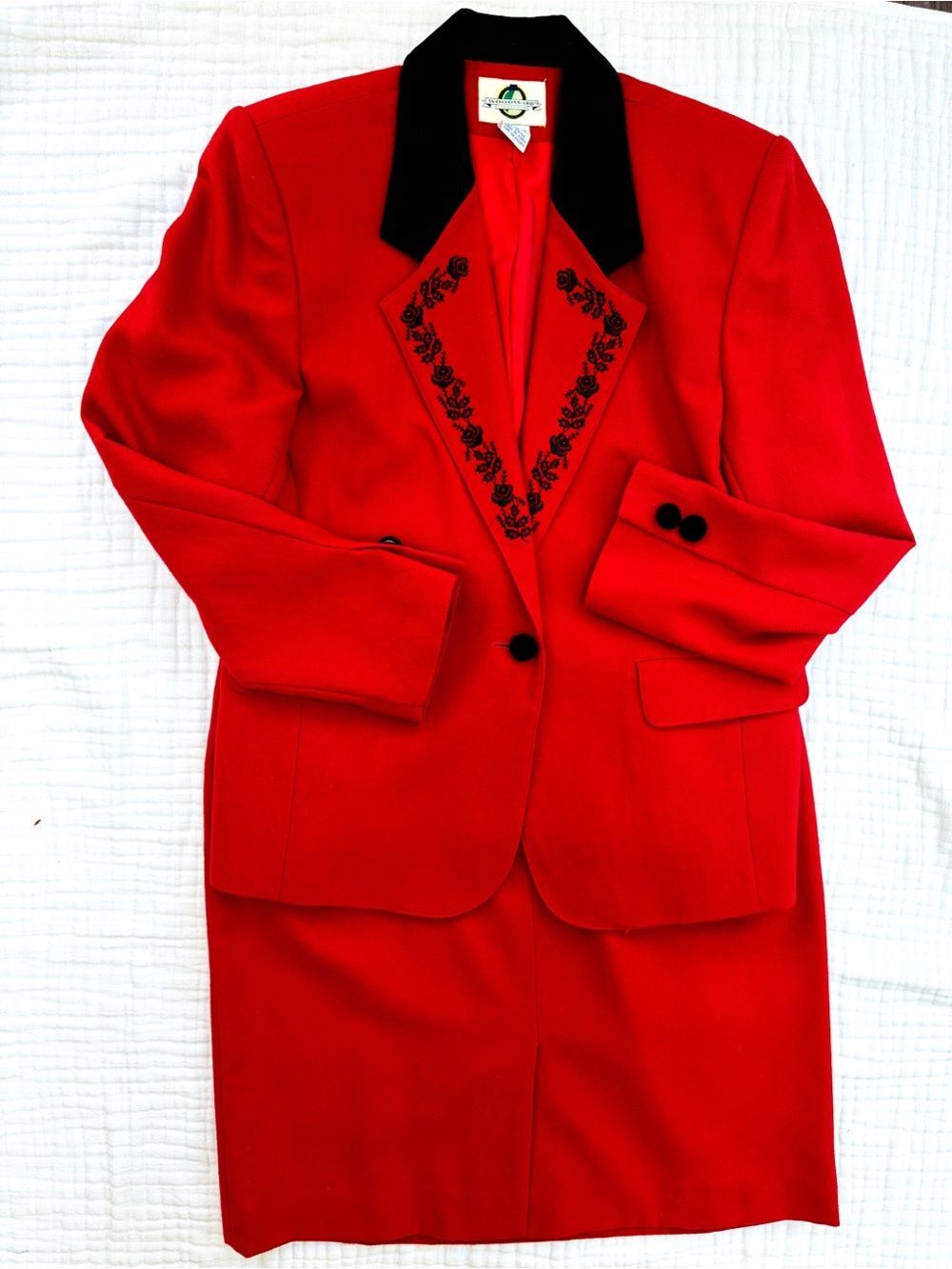 Vintage Woodward Collection Red Wool Skirt Suit Set Mob Wife Power Suit 14